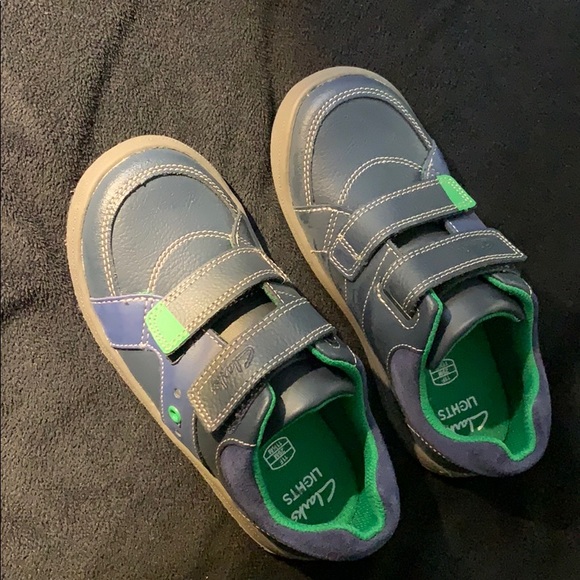 clarks shoes clearance sale